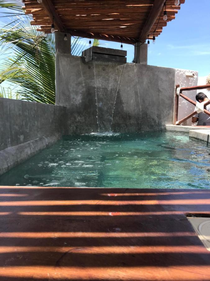 ホテル Casa Mech ホルボックス島 エクステリア 写真