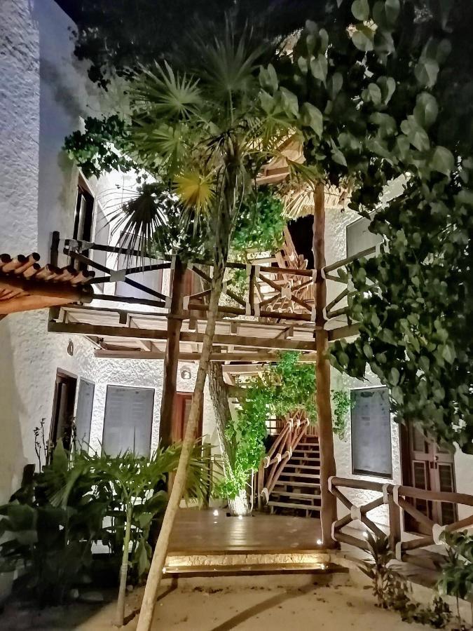 ホテル Casa Mech ホルボックス島 エクステリア 写真